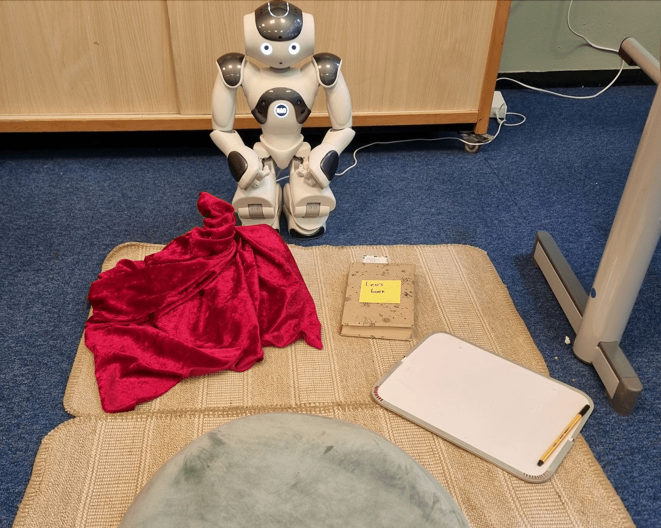 Robot Bookworm